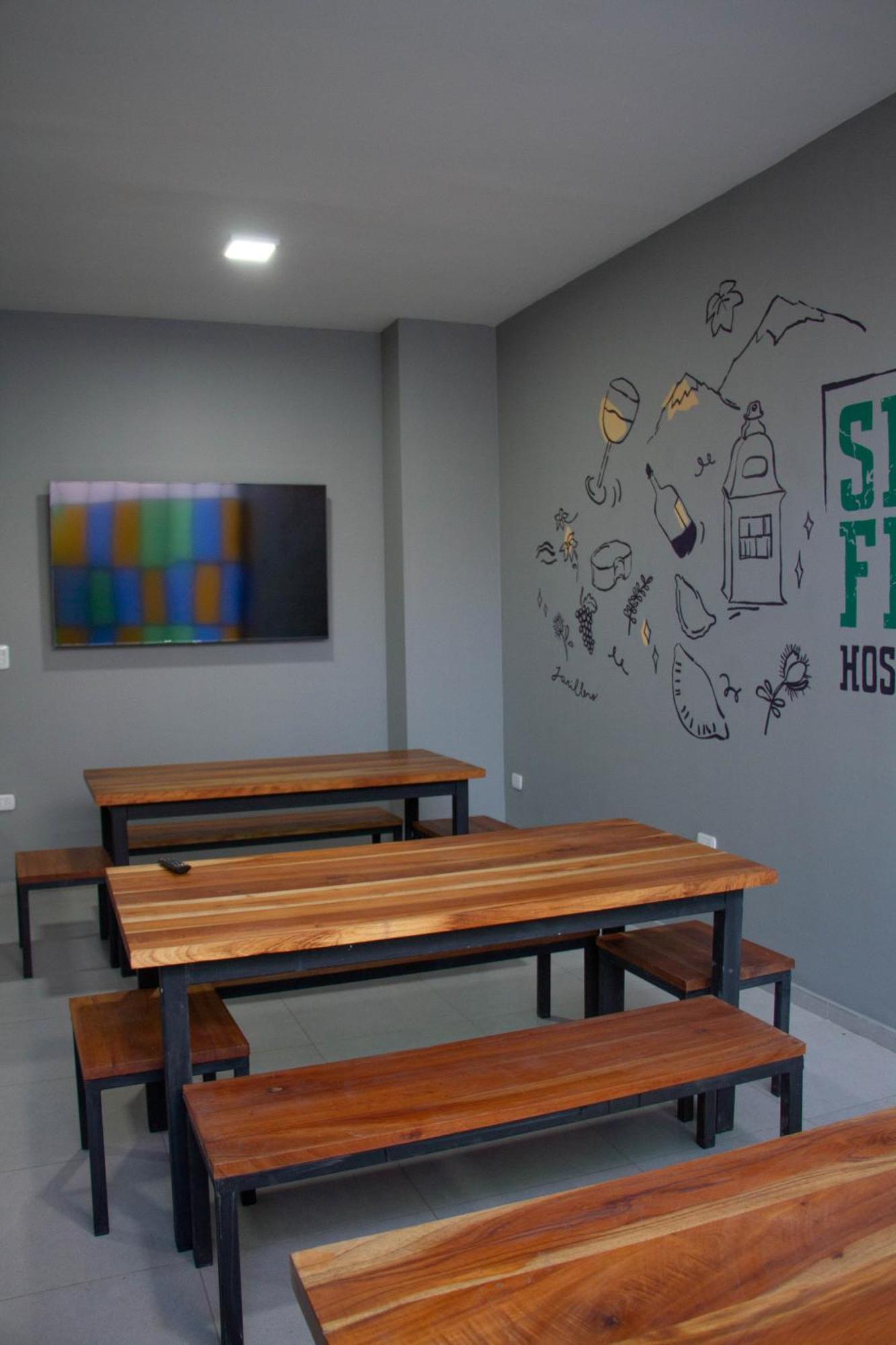 Sin Fin Hostel ميندوزا المظهر الخارجي الصورة